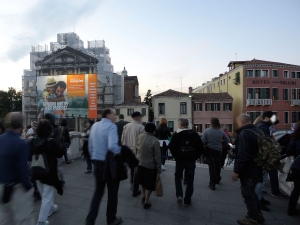 54_giant-advertising-scalzi-church-venice_easyjet