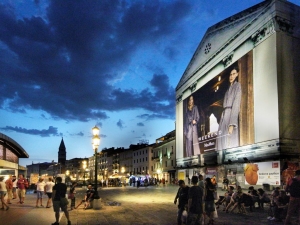 2018_21_giant-advertising-riva-degli-schiavoni-chiesa-della-Pieta-venice_MaxMara